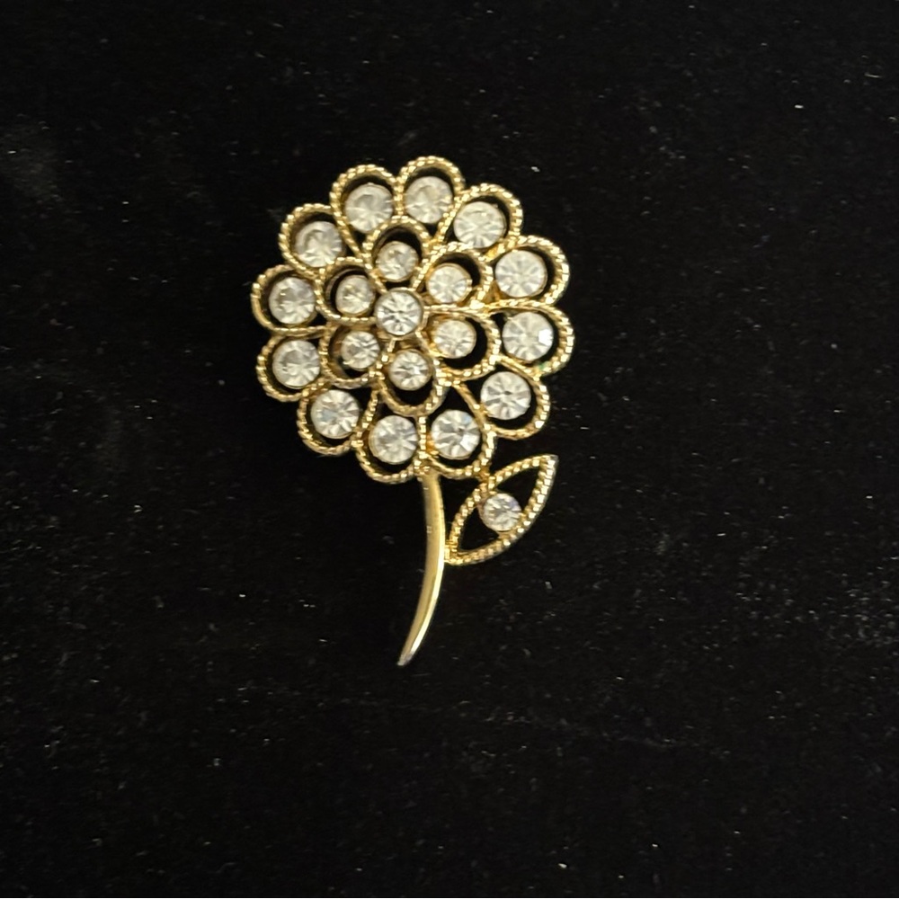 Gold-Tone Rhinestone Floral Flower Brooch